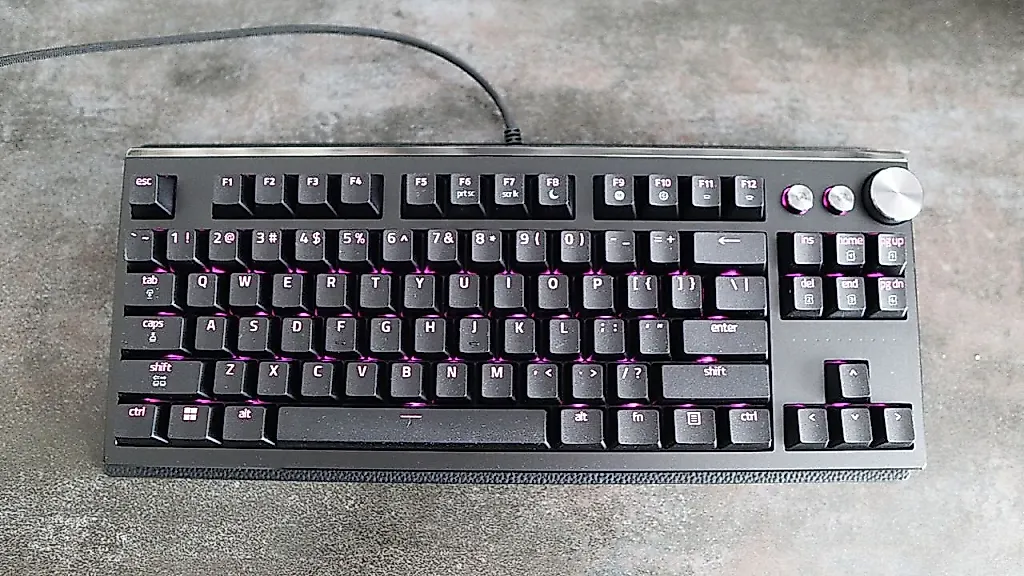 Razer выставила клавиатуру за $500: роскошь ради роскоши