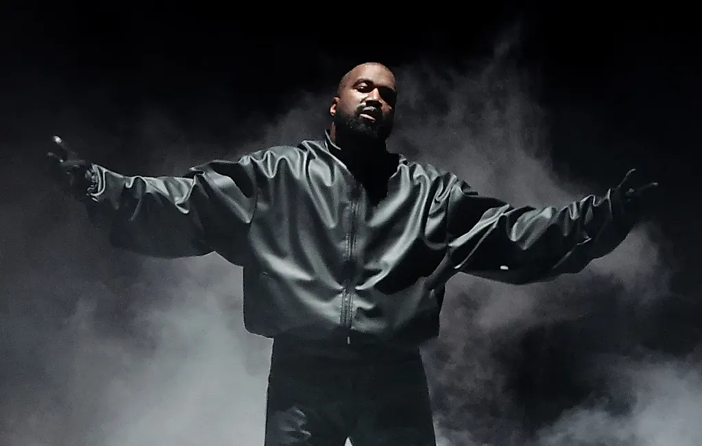 SNL UK высмеивает скандал вокруг Kanye West