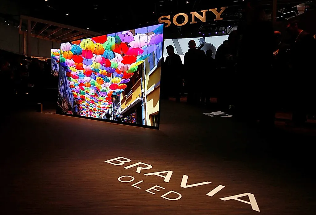 Sony урезает функции Bravia