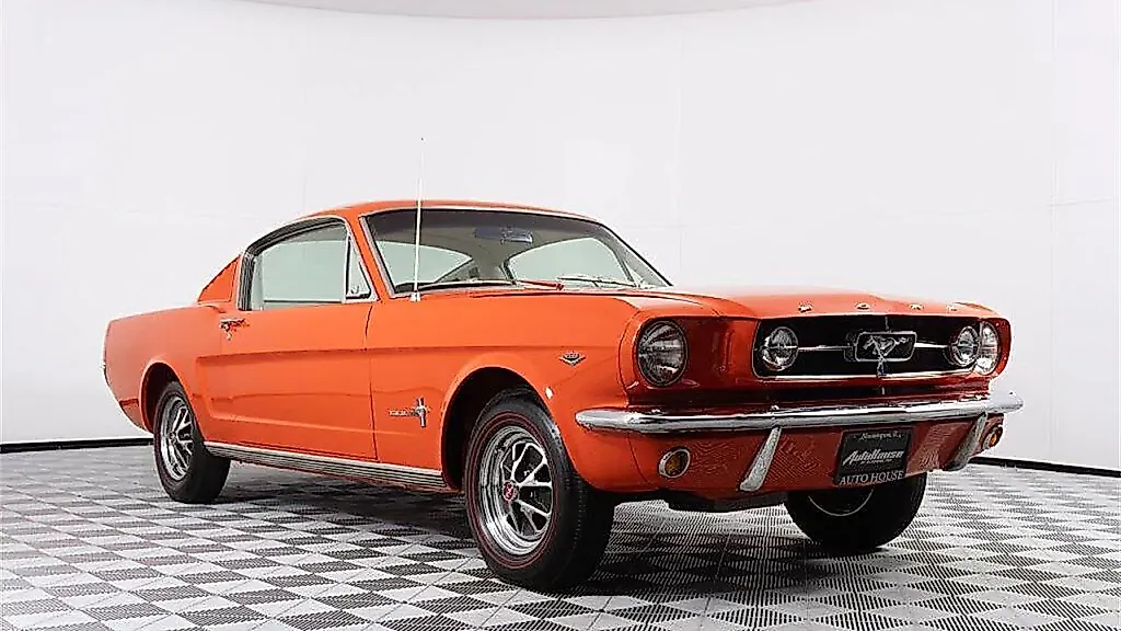 1965 Ford Mustang Fastback — легенда с характером
