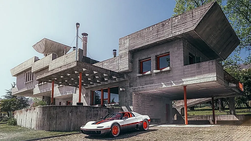 Брутальный минимализм Bertone Runabout