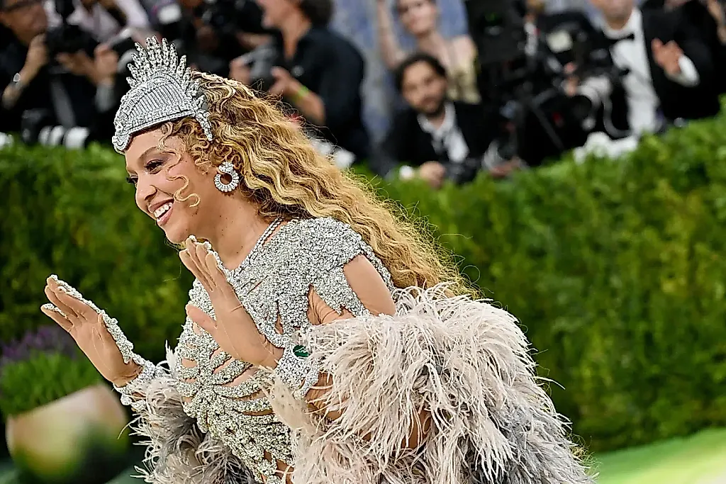 Beyoncé на Met Gala: долгожданное возвращение
