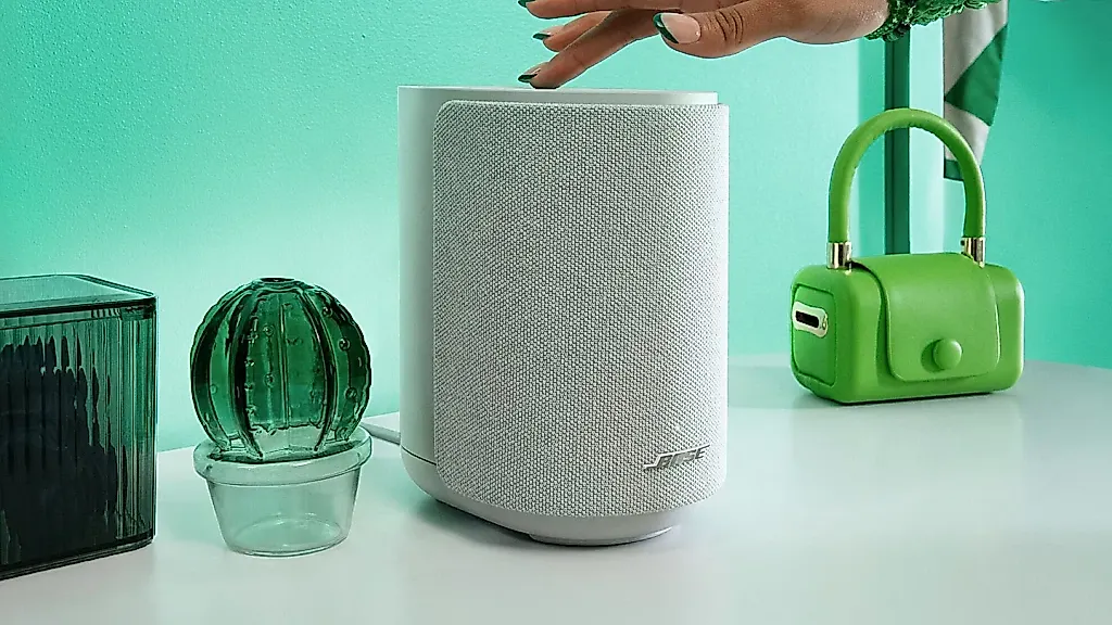 Alexa+ теперь доступна на динамиках Bose