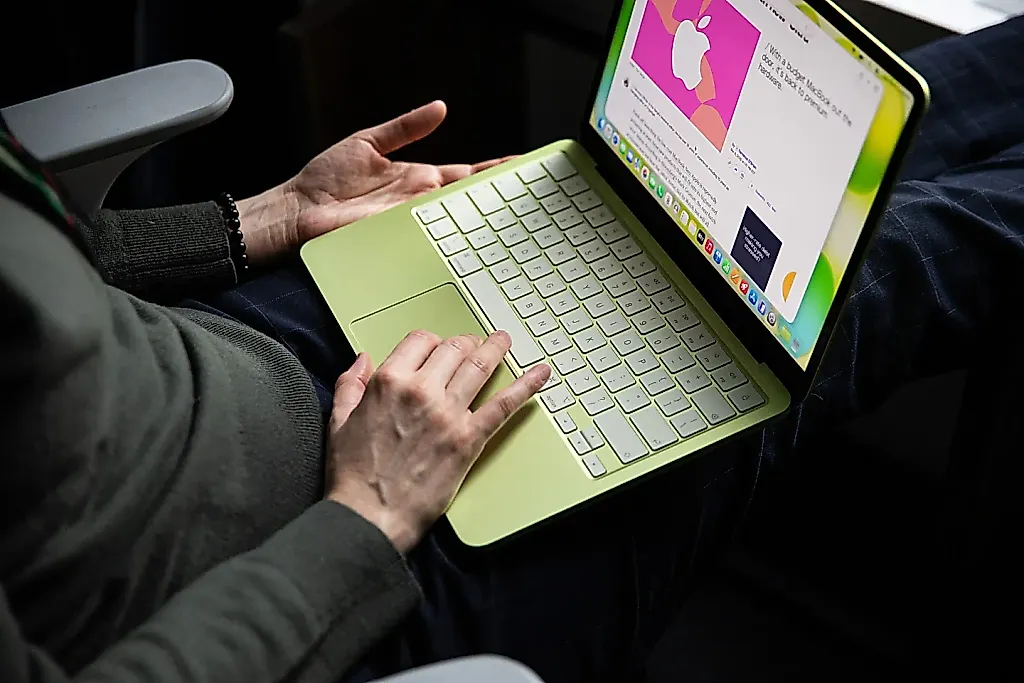 Apple урежет дешёвый MacBook Neo?