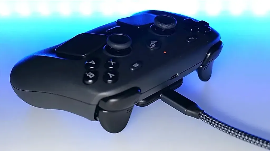 Второй шанс для Steam Controller: старт бронирования от Valve