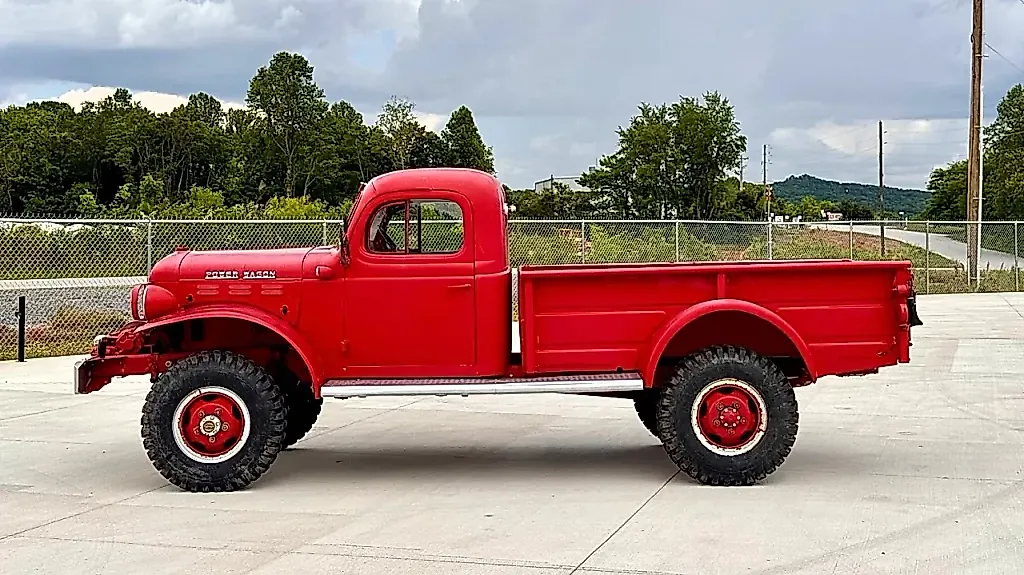 Легенда грязи и времени: Dodge Power Wagon 1957 года