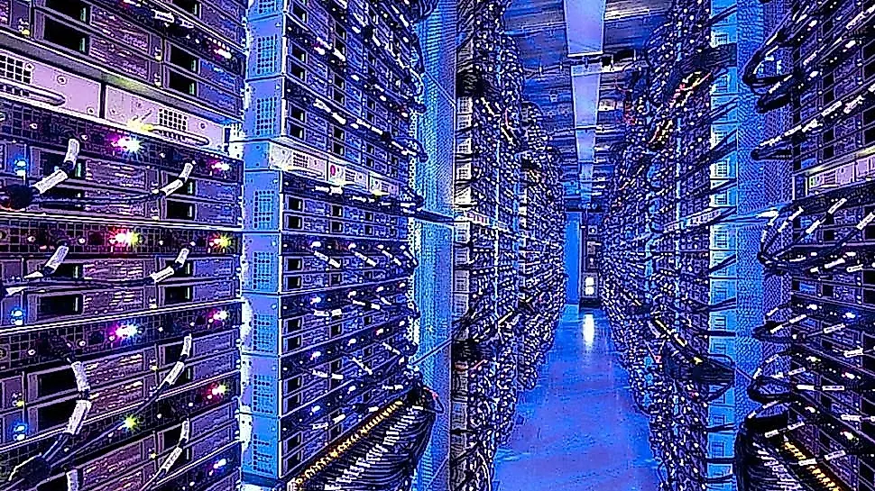 Intel выходит на тропу памяти: новые подробности 'убийцы HBM'
