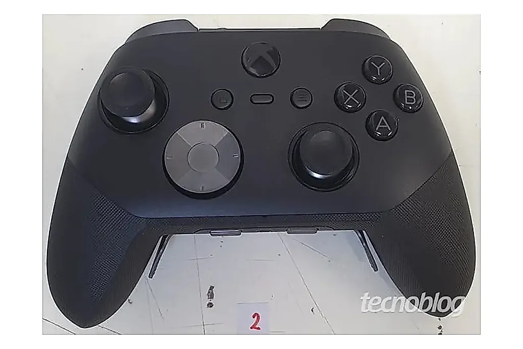 Утечка фото: Xbox Elite 3