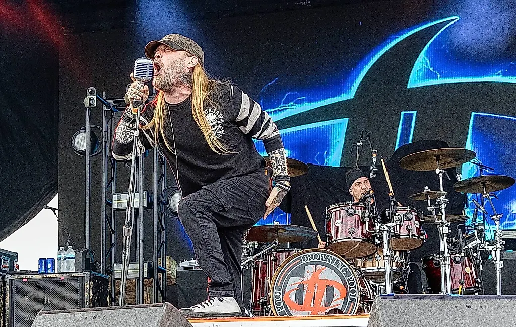 Тур Drowning Pool по Южной Америке отменён: провал продаж или логистика?