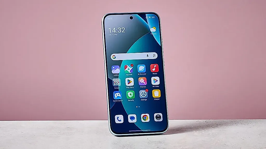 Redmi Note 15 Pro 5G — худший софт, лучшие фотки: Xiaomi снова удивляют