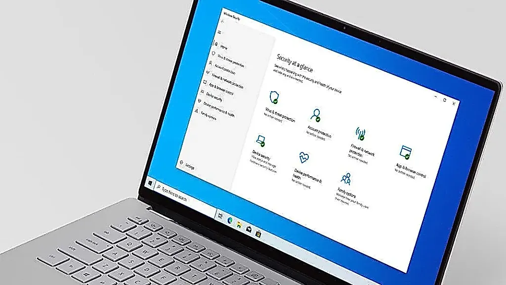 Microsoft признаёт уязвимости в Defender