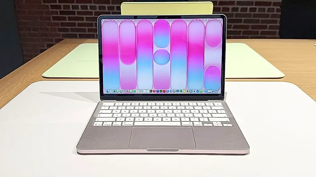 Kansas City Public Schools is spending millions on MacBook Neos to replace 30,000 Windows PCs and Chromebooks and become an 'all-Apple district'