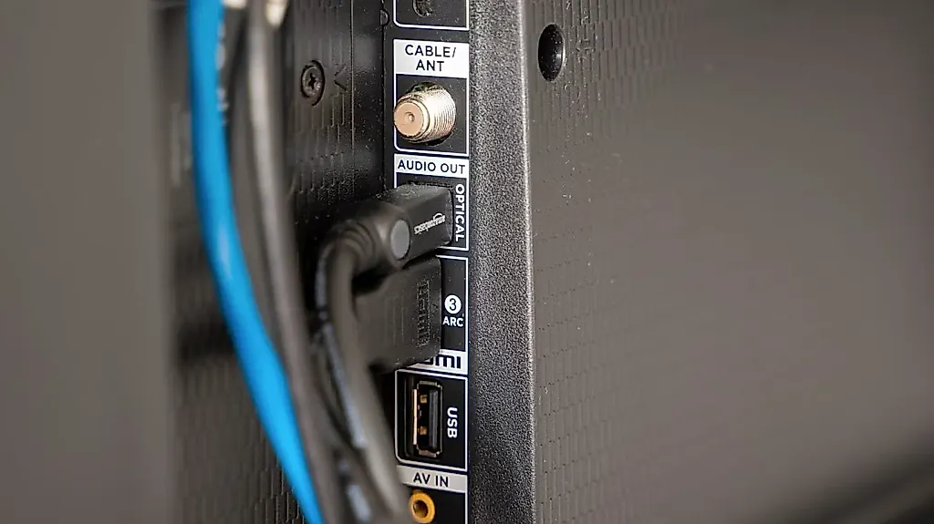 Что можно и нельзя подключать к USB-порту телевизора