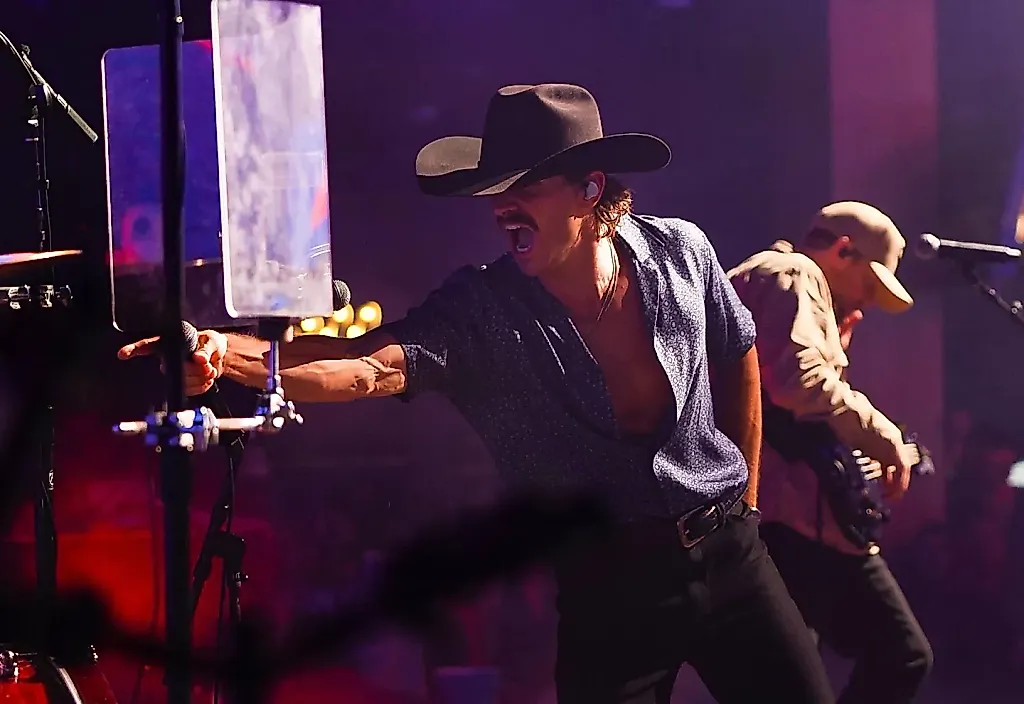 Таркер Уэтмор и новые звезды зажигают вечер Billboard Country Live