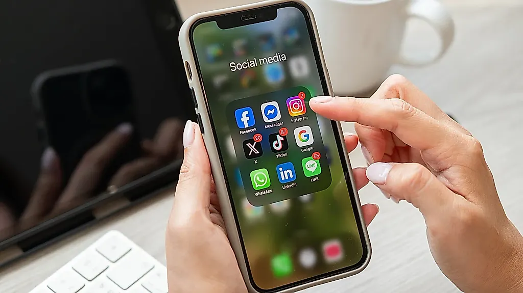 Instagram позволяет менять порядок постов на своей странице