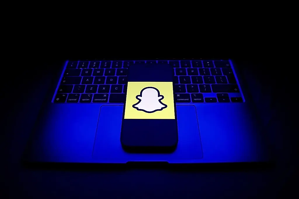 Snapchat вводит новые правила для подростков