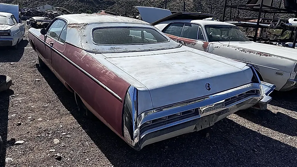 Имперский LeBaron 1969: Линкор на колёсах
