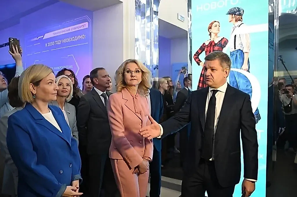 Победить может каждый. Выставка Президентского фонда культурных инициатив