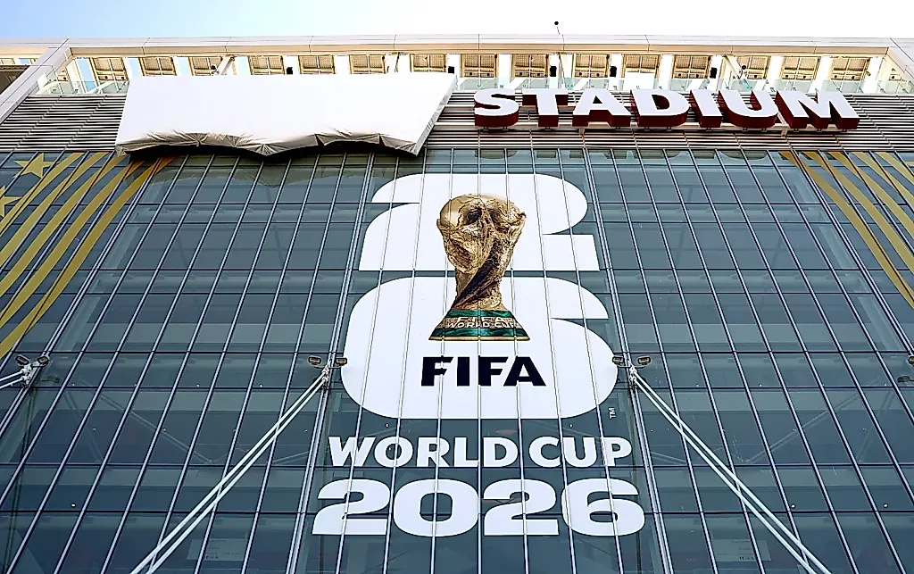 Levi's и FIFA: война за лейблы