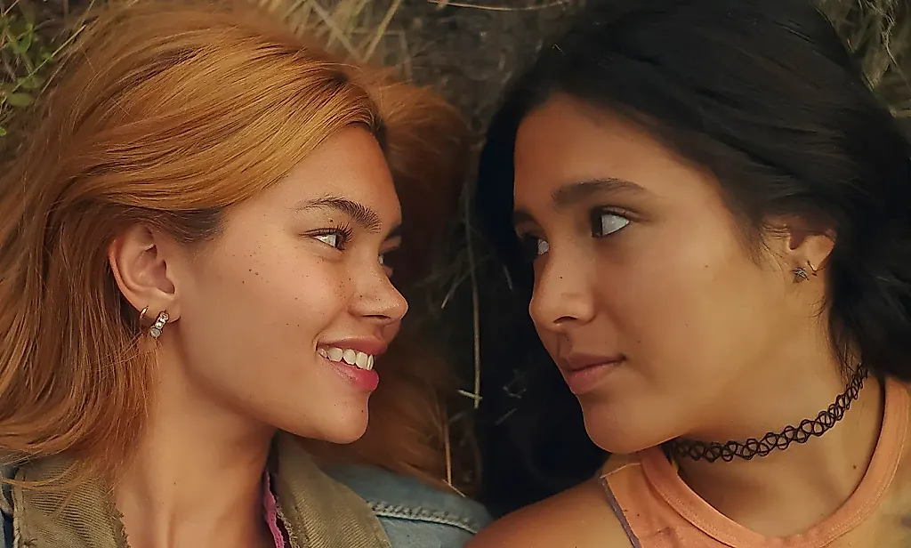 Разбор фильма «Girls Like Girls»: Tumblr-ностальгия, чистый фан-сервис и немного честности