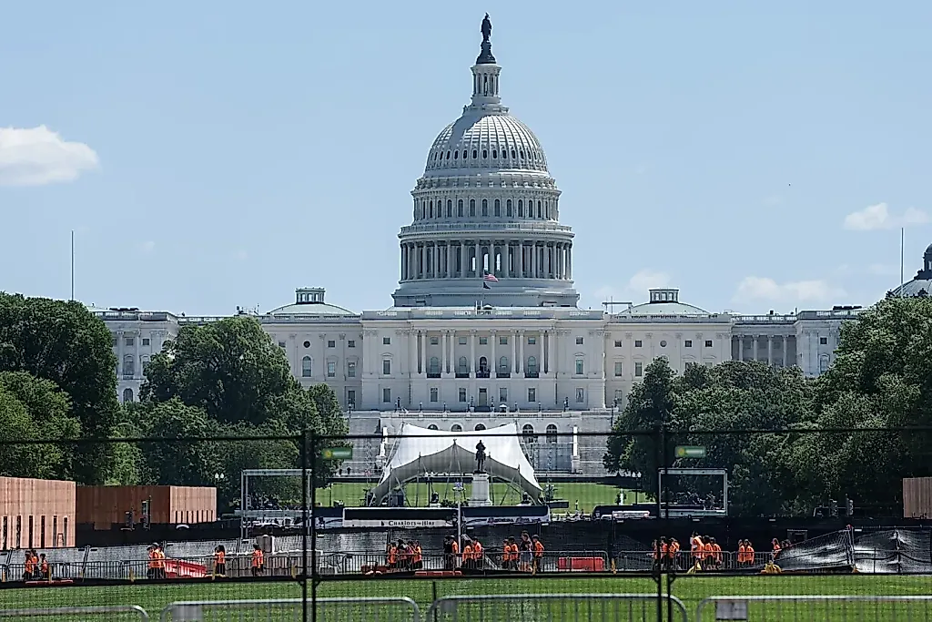 NO FAKES: закон против дипфейков одобрен в Сенате США
