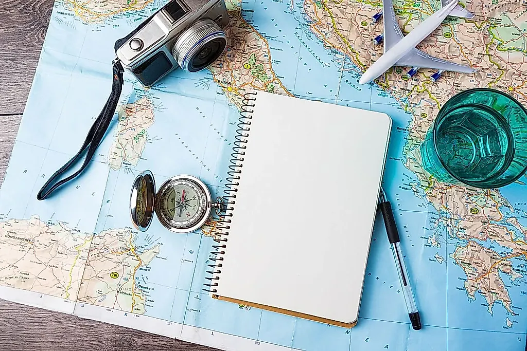AI traffic to travel sites is booming as shoppers look for the best holiday deal without doing any research