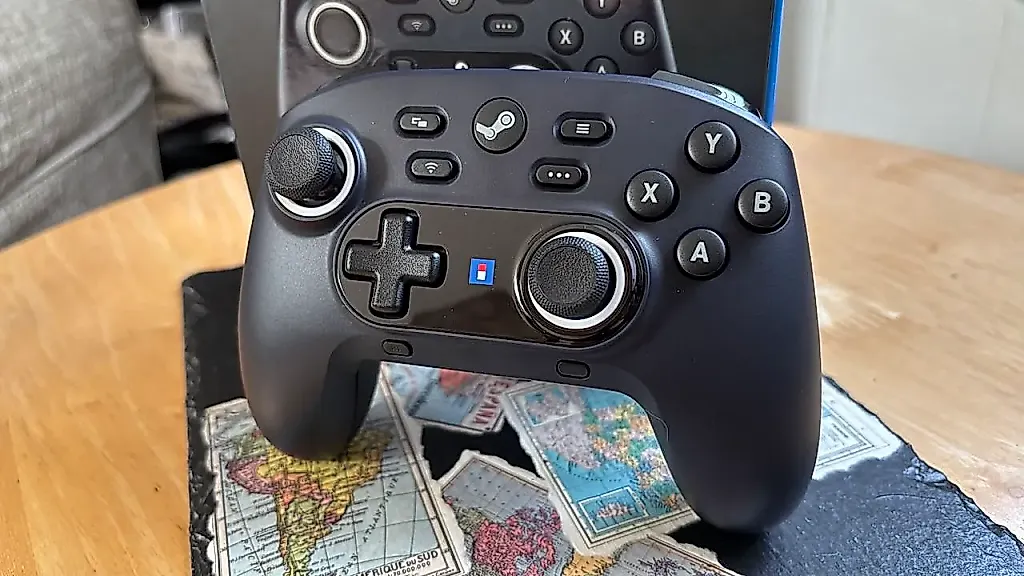 Забудьте об этом геймпаде: дешевый аналог Steam Controller оказался провалом