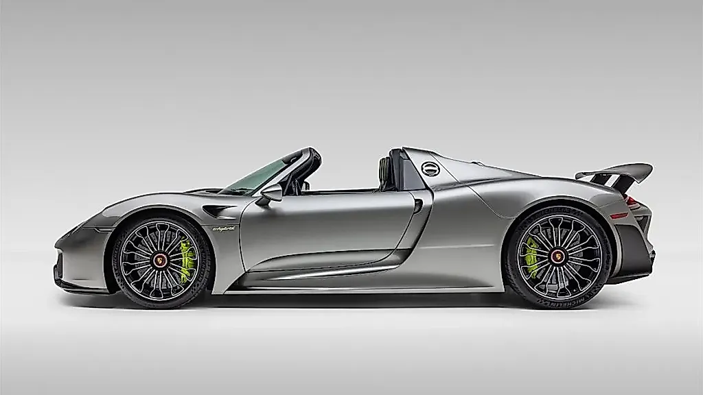 Один из 918: Porsche 918 Spyder без резерва в Колумбусе
