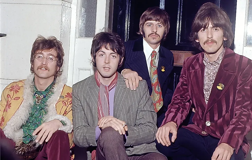 Глобальный день The Beatles: цветные воспоминания и немного мира