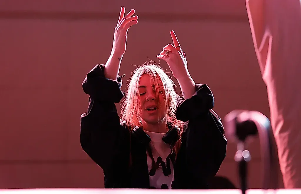 Alison Wonderland и её чёрно-жёлтый час славы на ЧМ по футболу