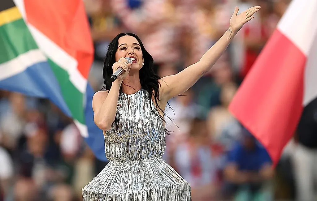 Katy Perry не вышла на сцену: фестиваль в Бельгии смыло громом