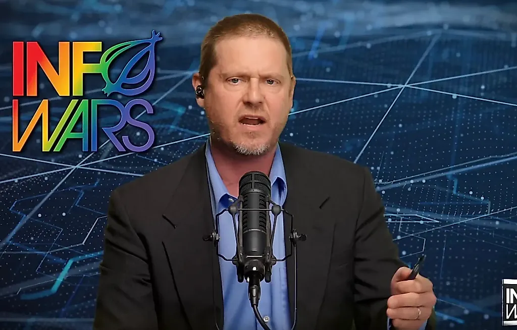 Тим Хайдекер запускает новую InfoWars на The Onion
