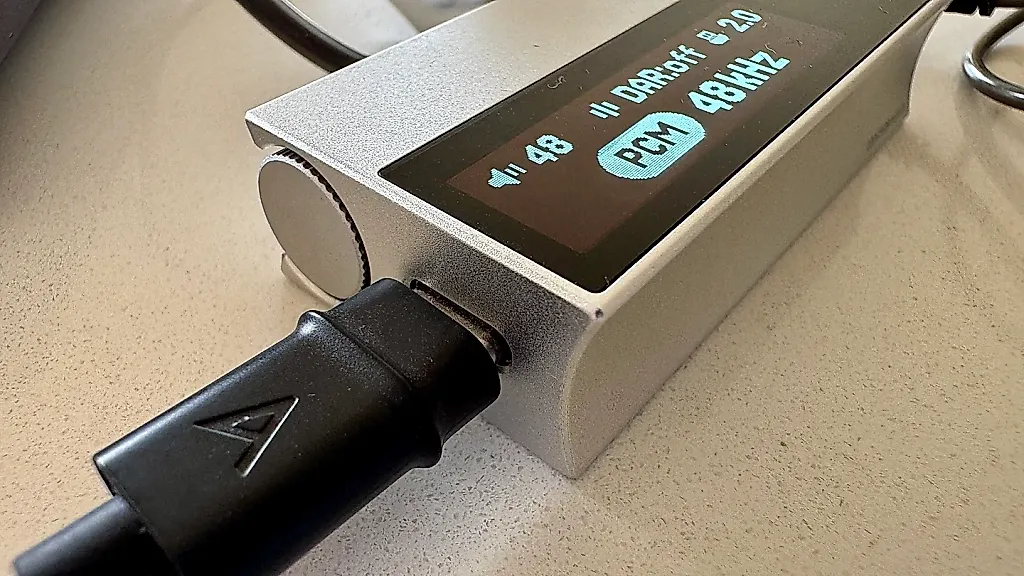 Astell & Kern HC5: карманный DAC, который шокировал аудиофилов