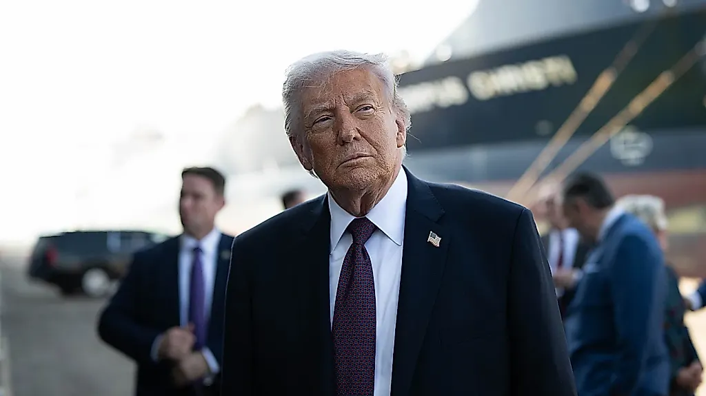 Трамп закупил технобумаги в день презентации AI-плана