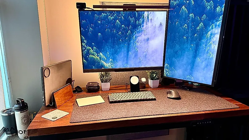 Uplift Parsons review: A dream standing desk that fits almost any workspace with elegance and ease
