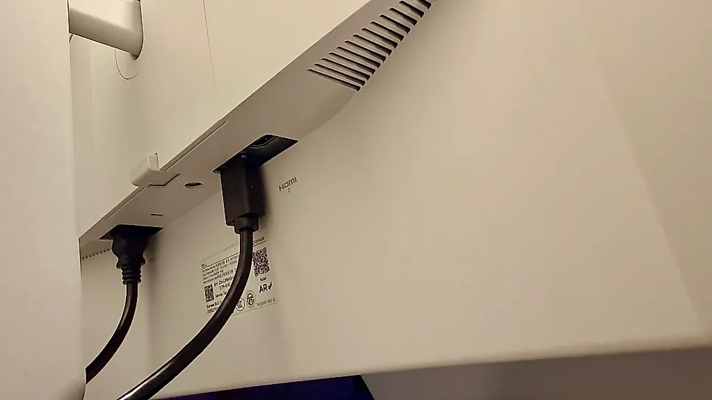 Dell 27 Plus S2725HSM: просто монитор без понтов