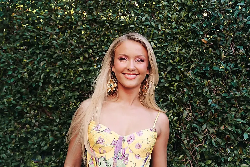 Zara Larsson теперь у RCA Records: новые рекорды, старые песни, свежее имя