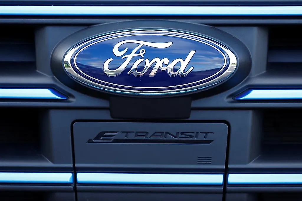 Ford поднимает цены на Mustang Mach-E: спасибо тарифам!