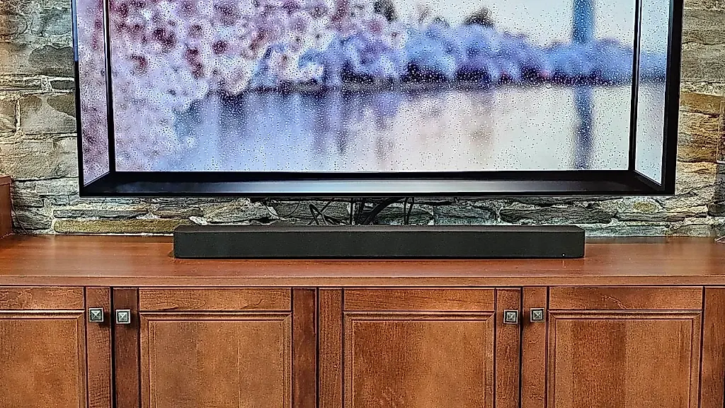 Один шаг вперёд, два назад: обзор среднебюджетной звуковой панели Sony с Dolby Atmos