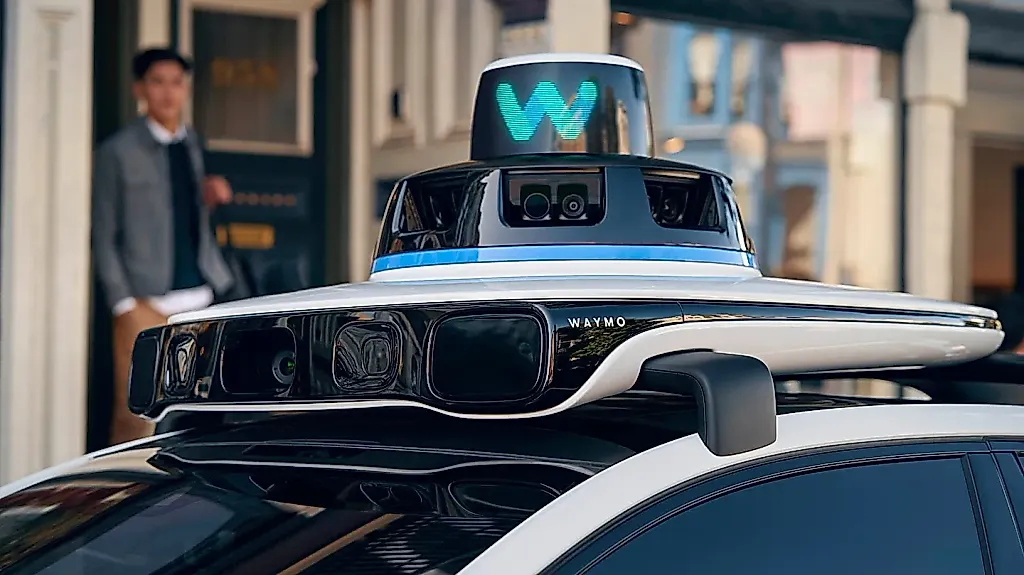 Waymo станет полностью автономным еще в четырех городах