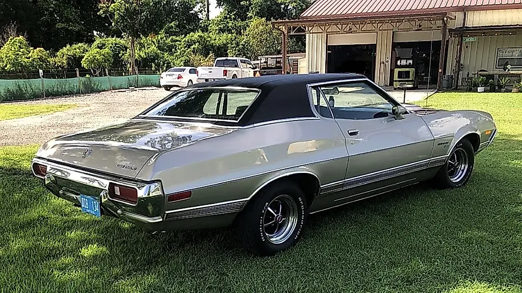 Ностальгия на колесах: Ford Gran Torino Sport 1972 года