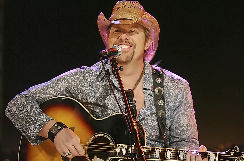 Песня Toby Keith побила свой рекорд в чарте Billboard Hot 100 благодаря 4 Июля