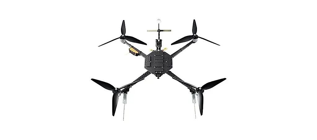 FPV-дрон из Украины теперь за $500: рекорд дальности и удар по Apple