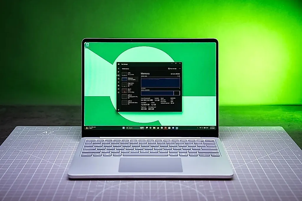 Даже Microsoft не смогла сделать Windows 11 плавно работающей на 8 ГБ ОЗУ