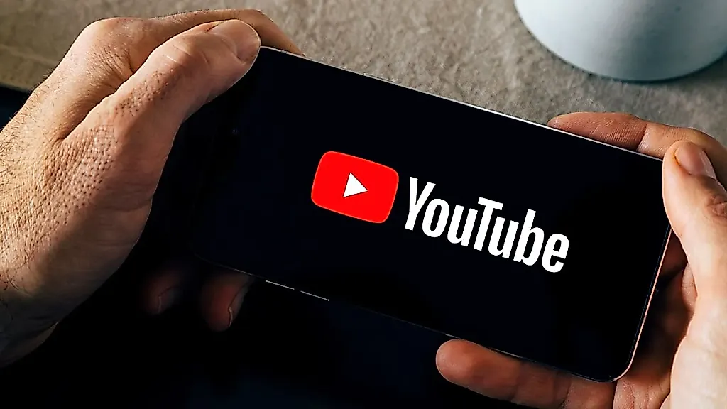 YouTube picture-in-picture mode seems to be broken on Android and iOS, and Google is 'actively investigating'
