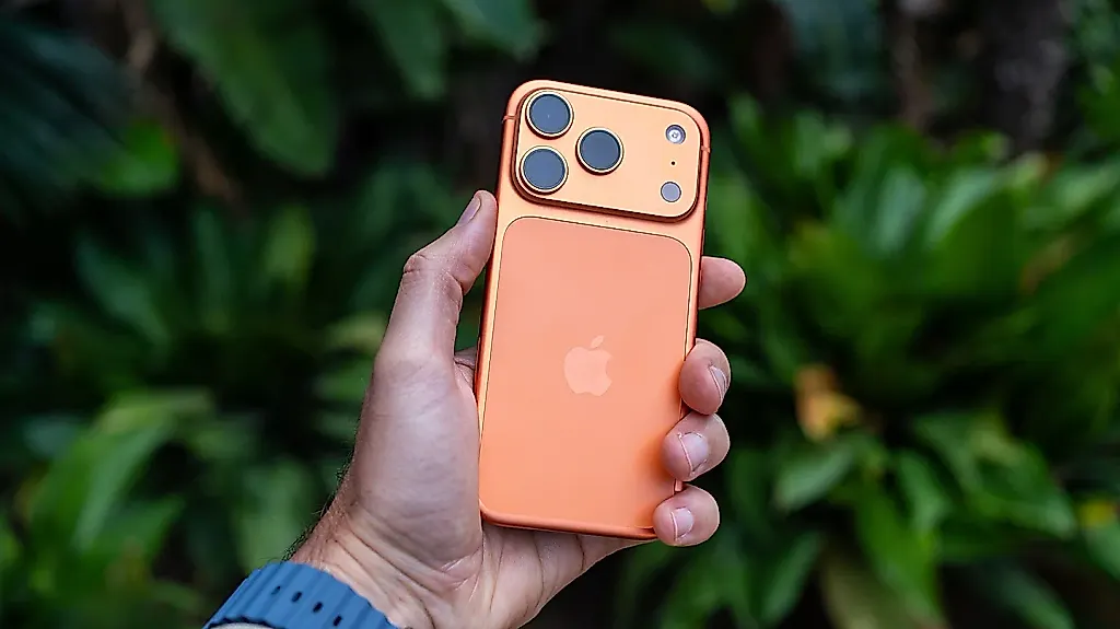 How long is a new iPhone actually supposed to last?