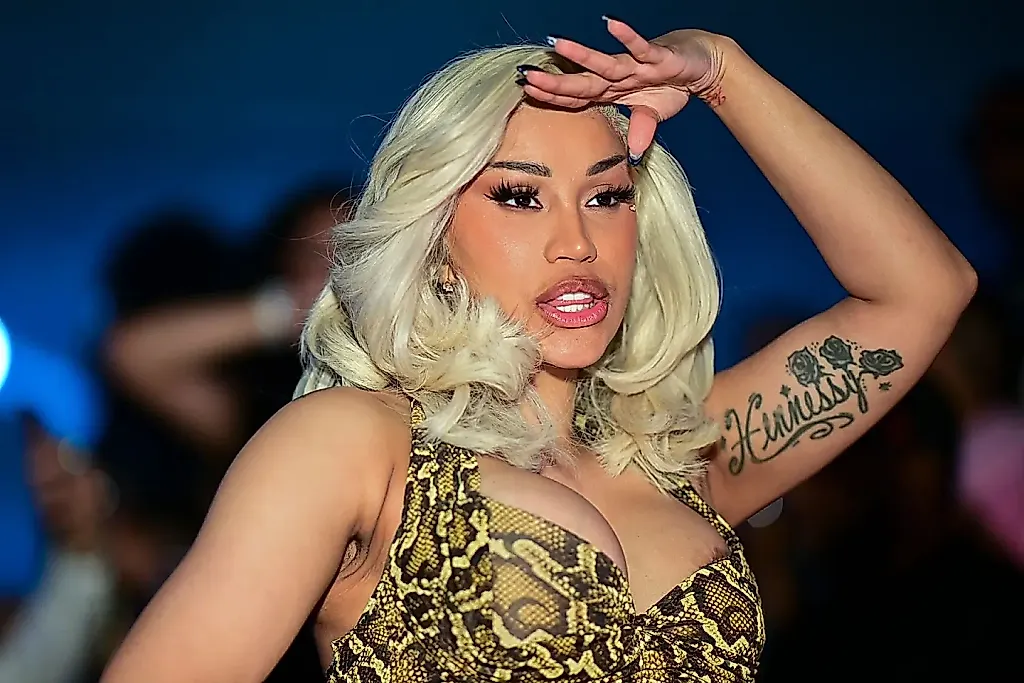 Cardi B парирует фанатам: никто не будет вечно одинок