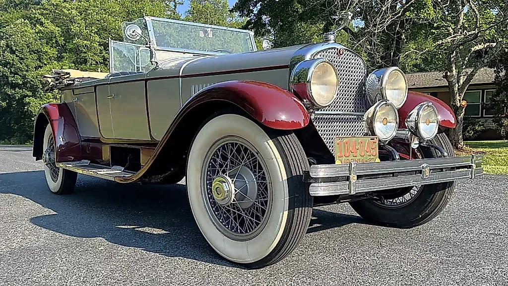 Легенды Cadillac и Chrysler: крутые тачки из прошлого