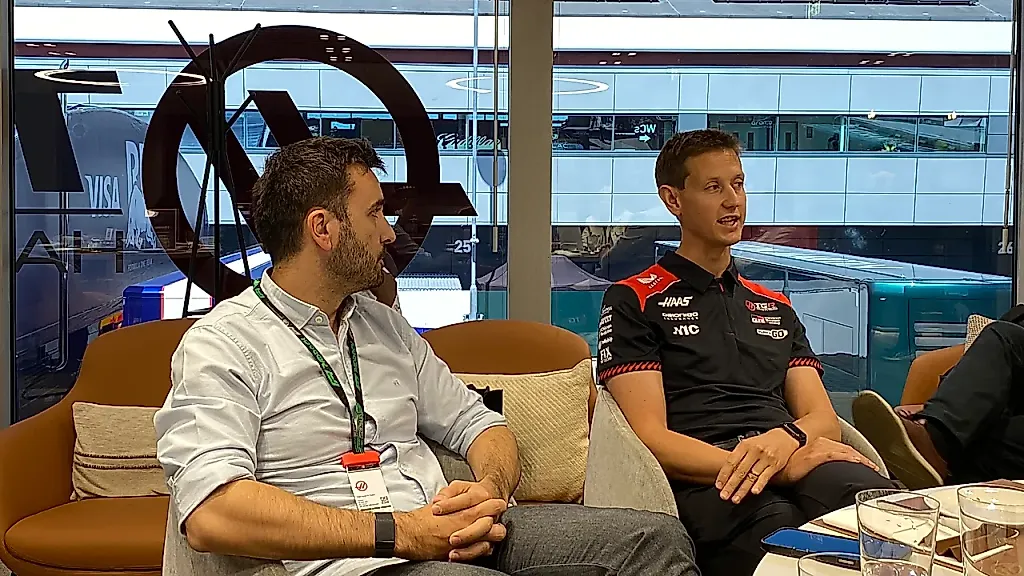 Как Infobip помогает TGR Haas развивать болид F1 через приложение Racemate, создавая новый тип вовлечённости среди фанатов