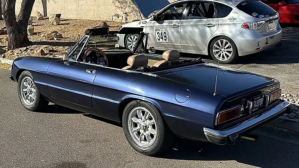 Alfa Romeo Spider: премьера итальянского шика на колесах